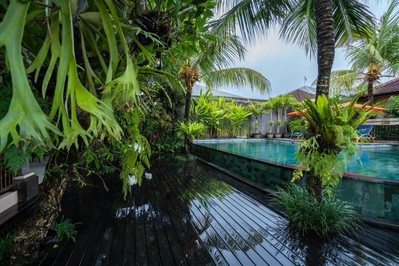 Natya Hotel Tanah Lot Selemadeg Exterior foto